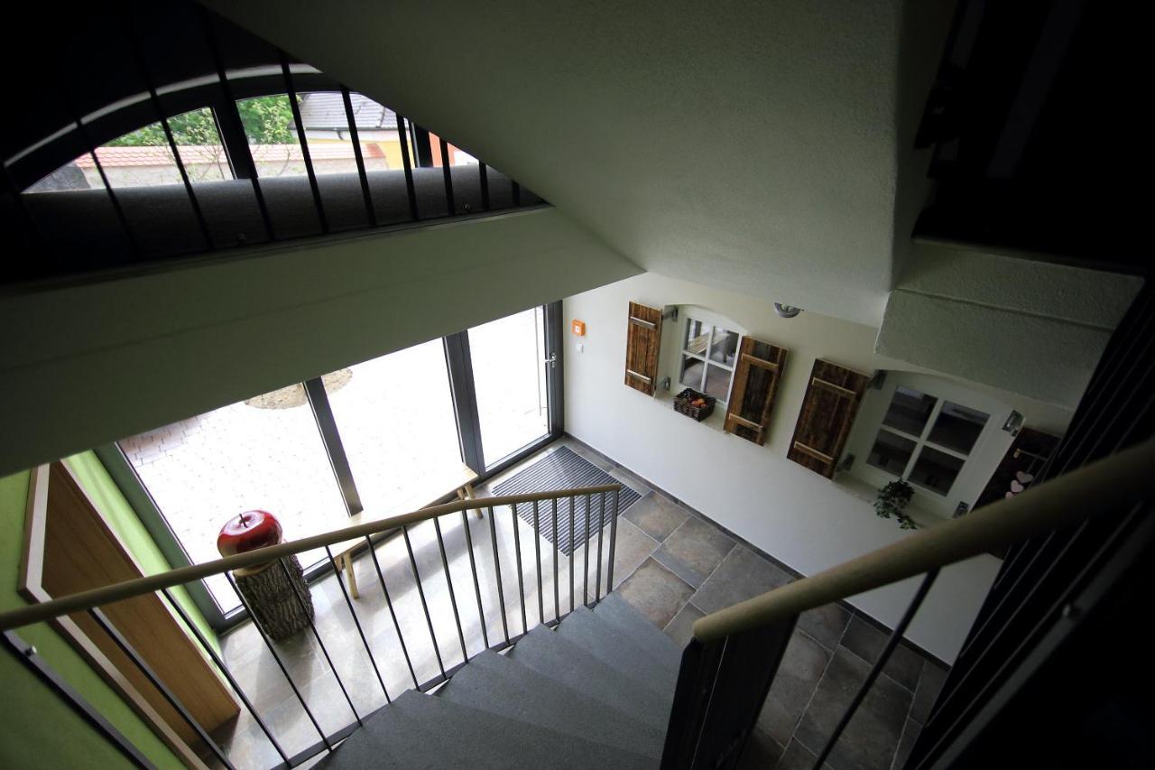 Schieners Hotel & Apfelhof Apartments Wemding المظهر الخارجي الصورة