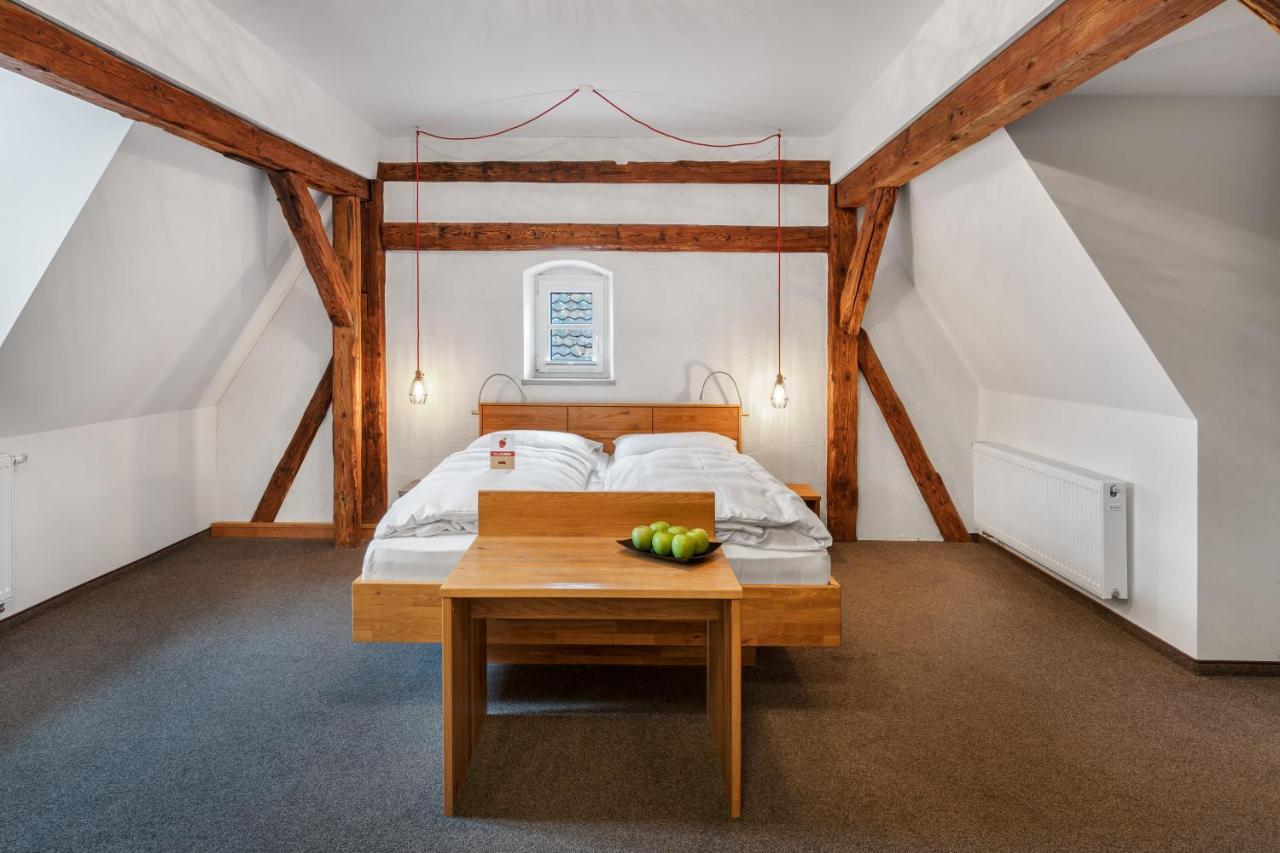 Schieners Hotel & Apfelhof Apartments Wemding المظهر الخارجي الصورة