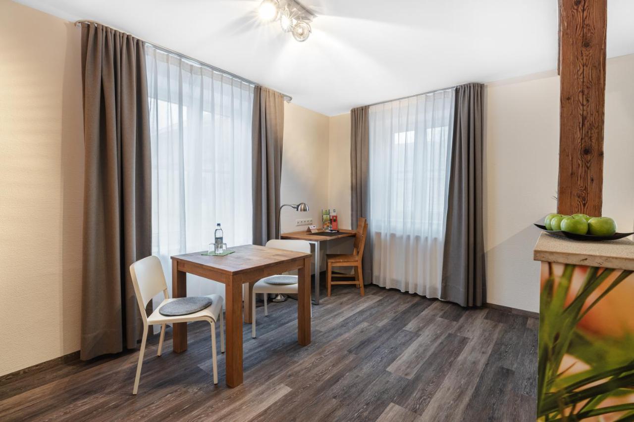 Schieners Hotel & Apfelhof Apartments Wemding المظهر الخارجي الصورة