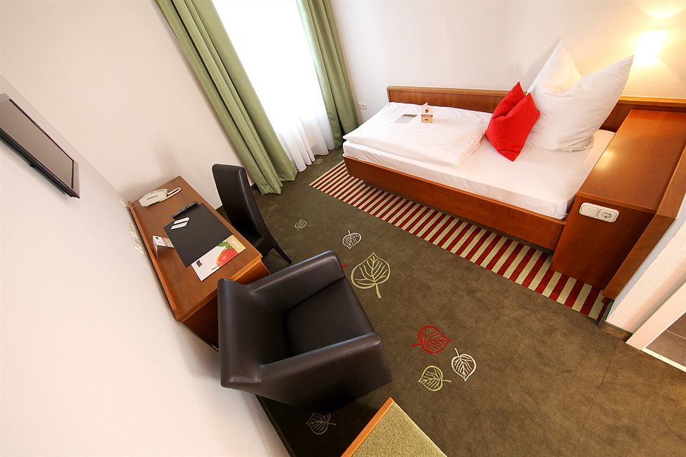 Schieners Hotel & Apfelhof Apartments Wemding المظهر الخارجي الصورة